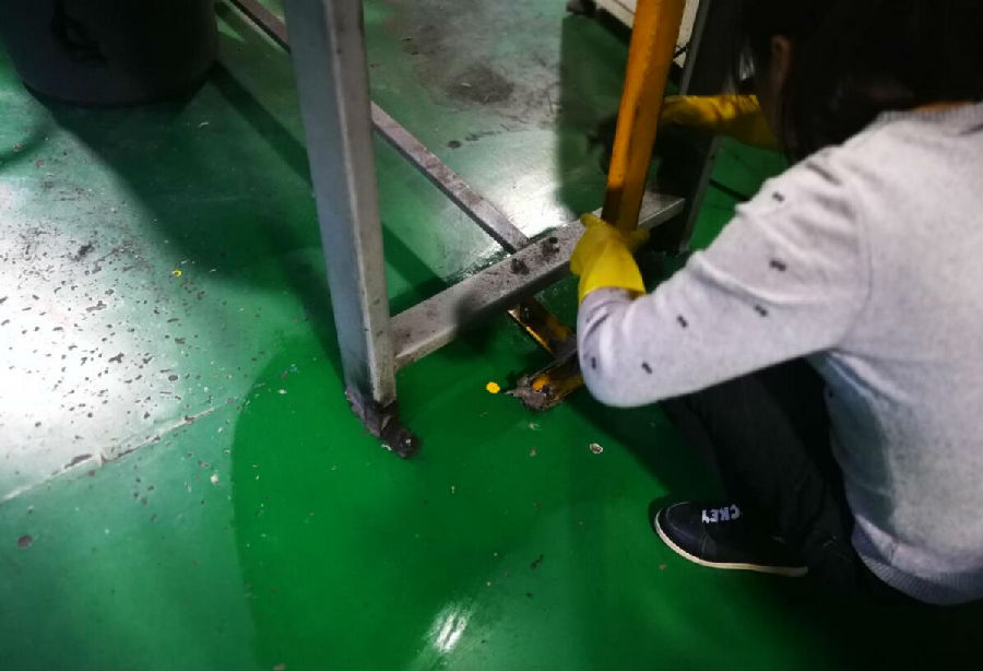 白云鄂博矿区工厂保洁清洗案例